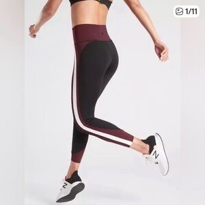 Athleta Crunch Colorblock 7/8 Tight Leggings Small Black/ Antique Burgundy